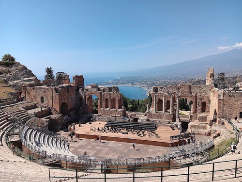 Teatro Antico di Taormina — Teater, rated 4.6/5