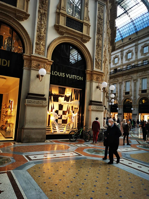 Galleria Vittorio Emanuele II — Tržnica, rated 4.7/5