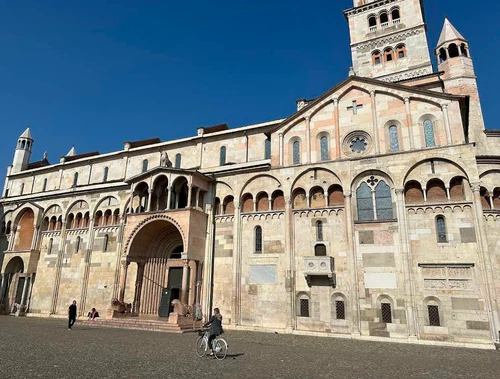 Modena Cathedral — 종교 유적지, rated 4.7/5
