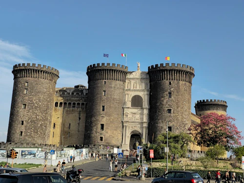 কাস্তেল নুয়োভো — Castle, rated 4.4/5