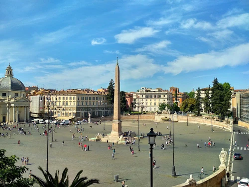 Piazza del Popolo — Tržnica, rated 4.7/5