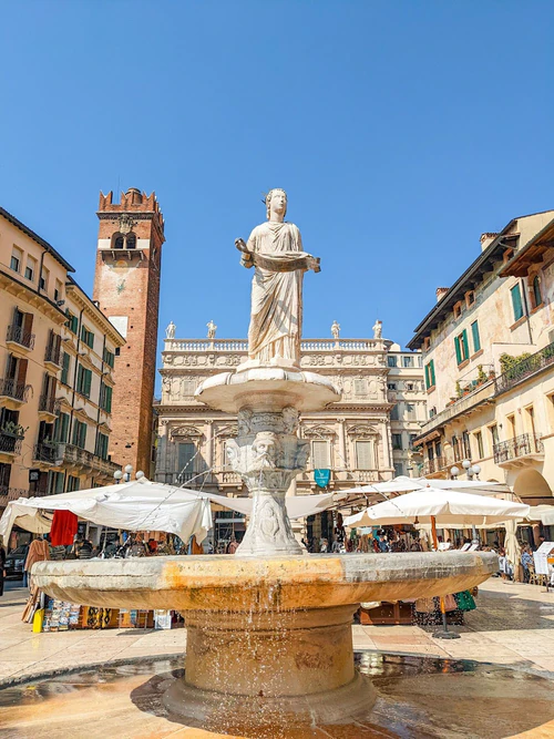 Fontana di Madonna Verona, rated 4.7/5