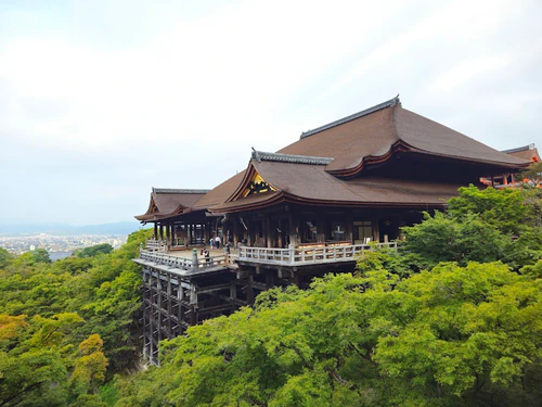 Kiyomizu-dera in Kyoto — Religieuze plek