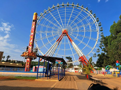 Funscapes Two Rivers Theme Park in Nairobi — Attractiepark