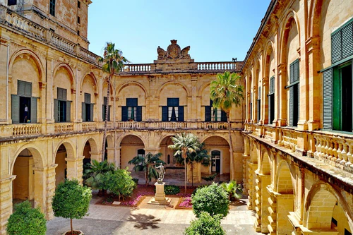 Palača velikog majstora in Valletta — Povijesno mjesto