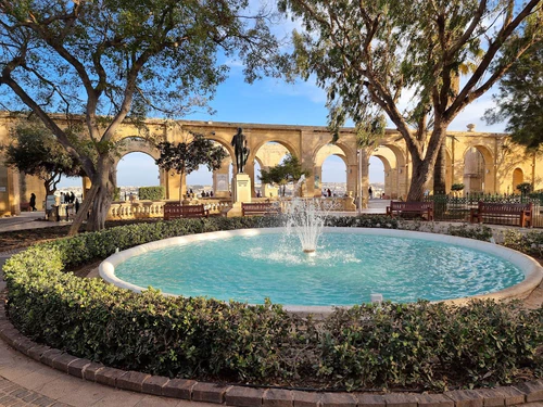 Upper Barrakka in Valletta — Park