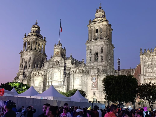 Metropolitaanse Kathedraal van Mexico-Stad in Mexico City — Religieuze plek