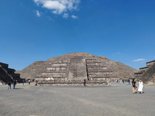 Piramide van de zon in Mexico City — Historische plek