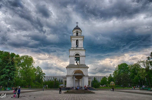 Park katedrala in Chișinău — Park