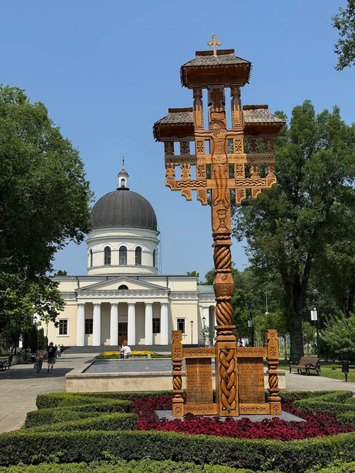 Metropolitanska katedrala Kristova rođenja in Chișinău — Religijsko mjesto