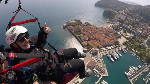 Budva paragliding Crna Gora - Flying Adventure in Budva — Tour Agency