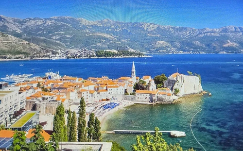 Budvanska rivijera in Budva — Beach