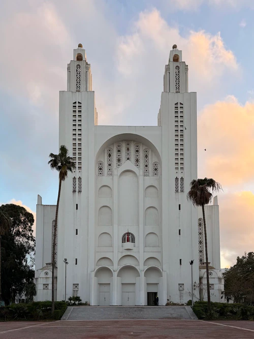 Sacred Heart Cathedral in Casablanca — গির্জা