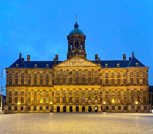 Dam-platz in Amsterdam — Povijesno mjesto