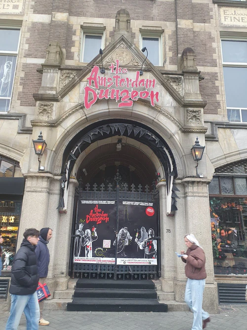Dungeon Amsterdam, rated 4.5/5
