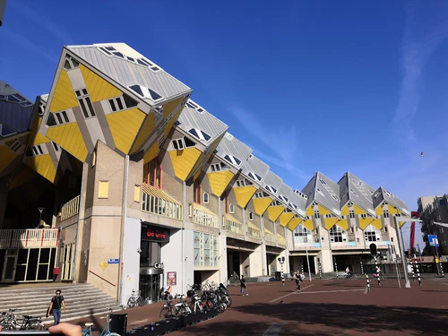 Kijk-Kubus Museum-house in Rotterdam — Muzej