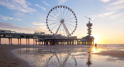 De Pier in The Hague — Tržnica