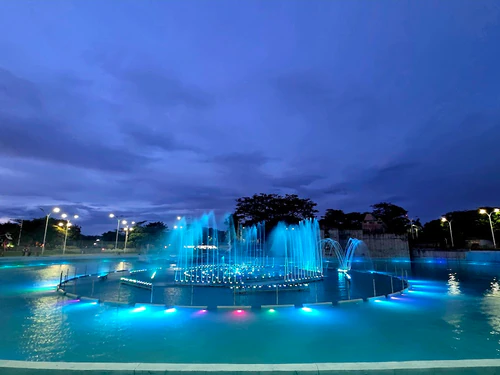 Parque Luis Alfonso Velásquez Flores in Managua — Park