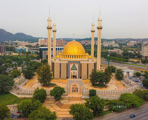 Abuja National Mosque in Abuja — Reliģiska vieta
