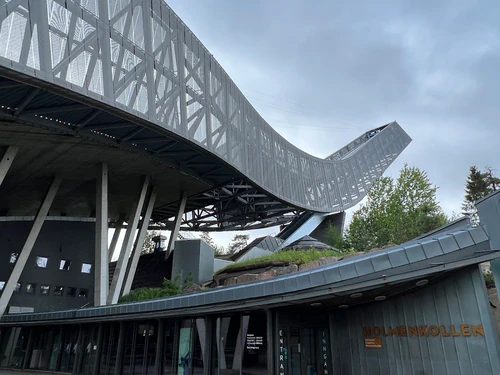 Holmenkollen muzej skijanja in Oslo — Muzej