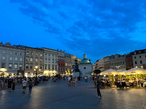 Rynek Główny in Krakov — Tržnica