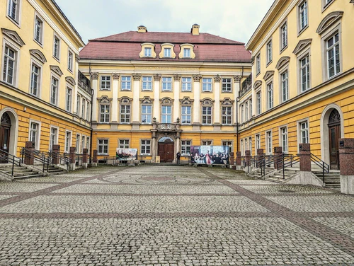 Muzeum Miejskie we Wrocławiu — Museo, rated 4.6/5