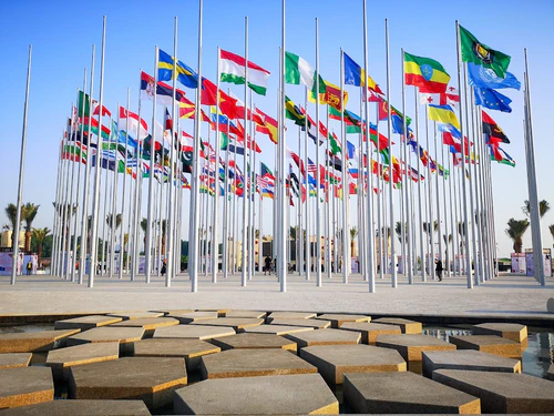 Plaza zastav in Dohaj