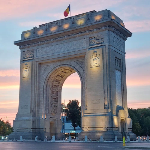 Arcul de Triumf in Bukurešt — Spomenik