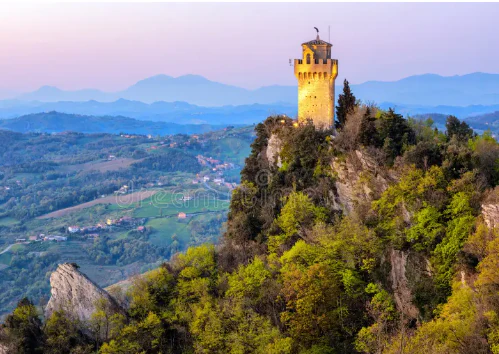 Montale toranj in Grad San Marino — Povijesno mjesto