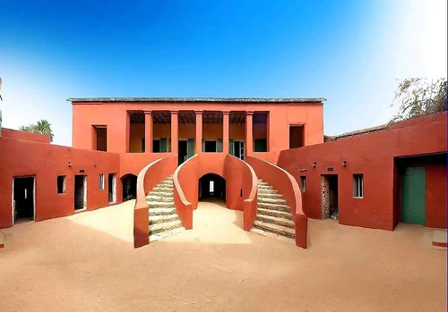 House of Slaves in Dakara — Muzejs