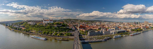Bridge SNP in Bratislava — Vidikovac