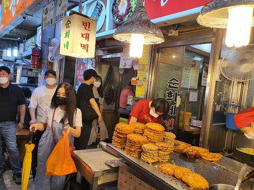 Gwangjang Market — বাজার, rated 4.2/5