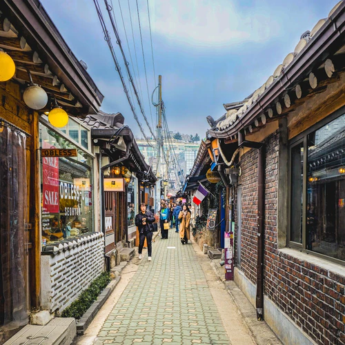 Ikseon-dong Hanok Village — ঐতিহাসিক স্থান, rated 4.3/5