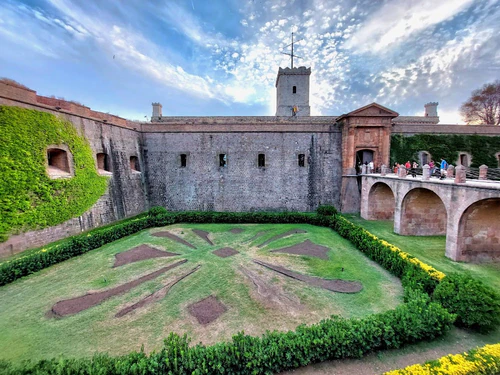 Montjuïc Castle — Castle, rated 4.4/5