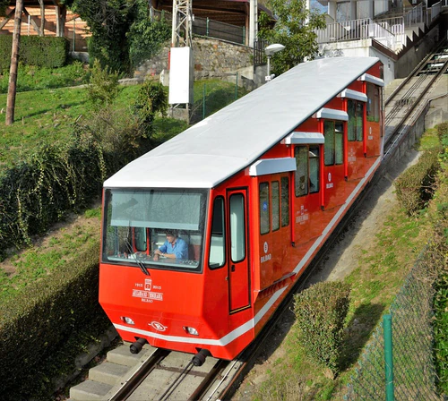 আর্তসান্দা ফুনিকার in Bilbao