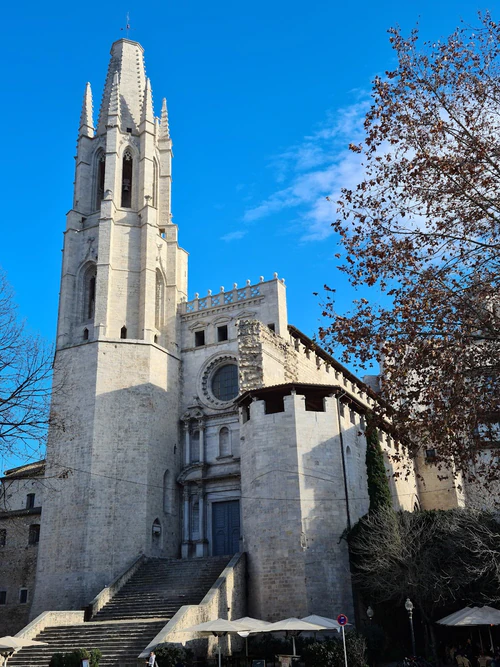 Basílica de Sant Feliu — ধর্মীয় স্থান, rated 4.6/5