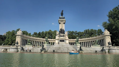 Estanque Grande del Retiro — Park, rated 4.7/5