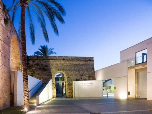 Es Baluard Museu d'Art Contemporani de Palma in Palma de Mallorca — মিউজিয়াম