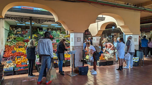 Mercado Ntra. Señora de África — বাজার, rated 4.6/5