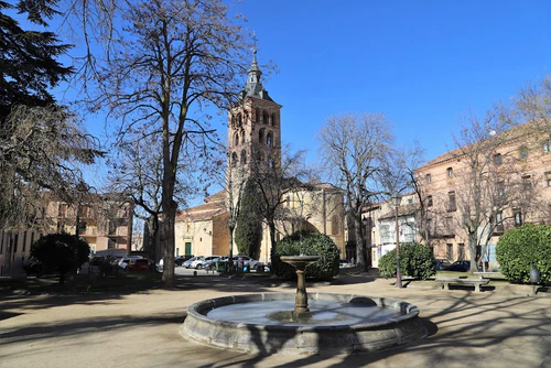 Plaza de la Merced in Segovia — পার্ক