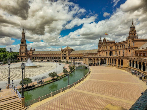 Plaza de España in Sevilja — Tržnica