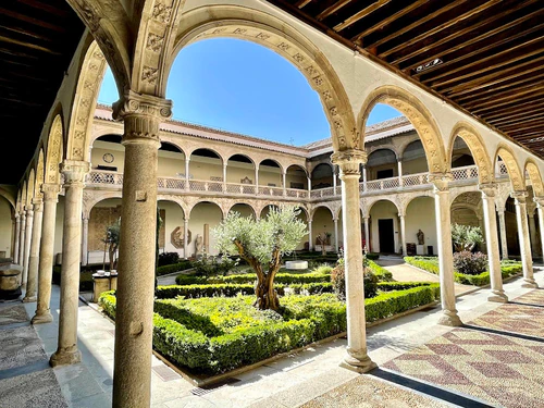 Mezquita de Santa Cruz — মিউজিয়াম, rated 4.5/5