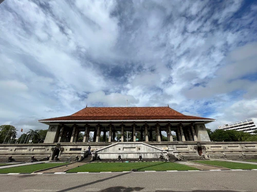 Piazza dell'Indipendenza in Sri Jayawardenepura Kotte — Sito storico