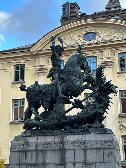 Statua Svetog Georgija i Zmaja in Stockholm — Muzej