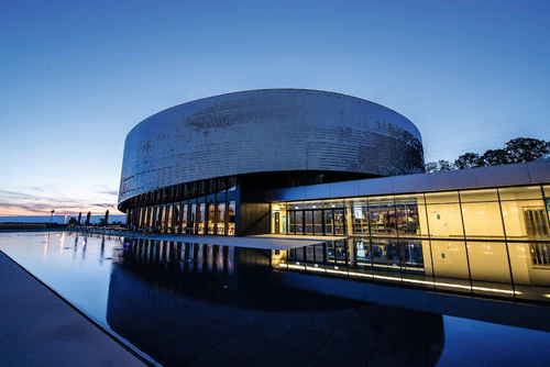 AQUATIS Aquarium-Vivarium in Lausanne — Aquarium
