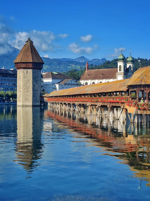 Most kapelica in Lucerne — Znamenitost