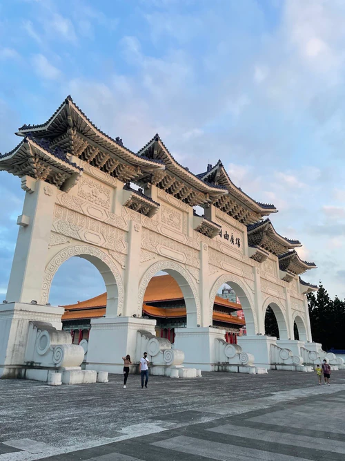 Liberty Square Archway — ল্যান্ডমার্ক, rated 4.6/5
