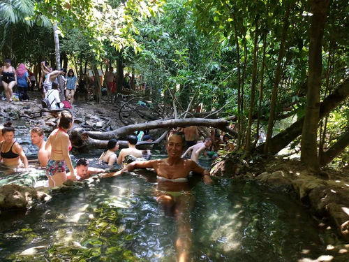 KhongThomNuea Hot Stream Waterfall Krabi — জাতীয় উদ্যান, rated 4.4/5