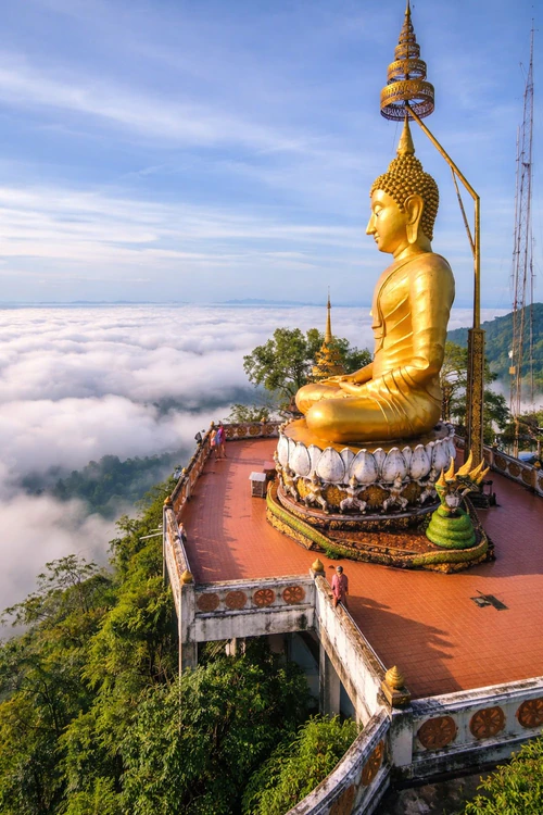 Wat Tham Suea — ধর্মীয় স্থান, rated 4.6/5