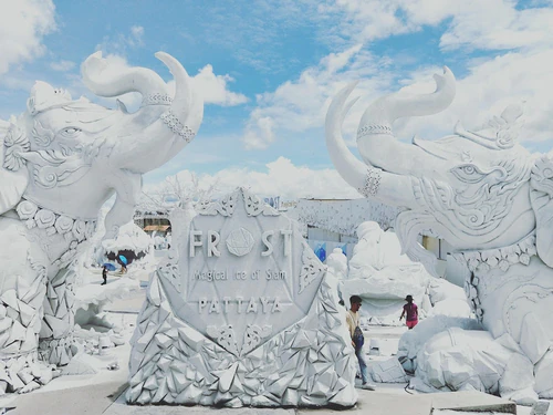 FROST Magical Ice of Siam, rated 4/5